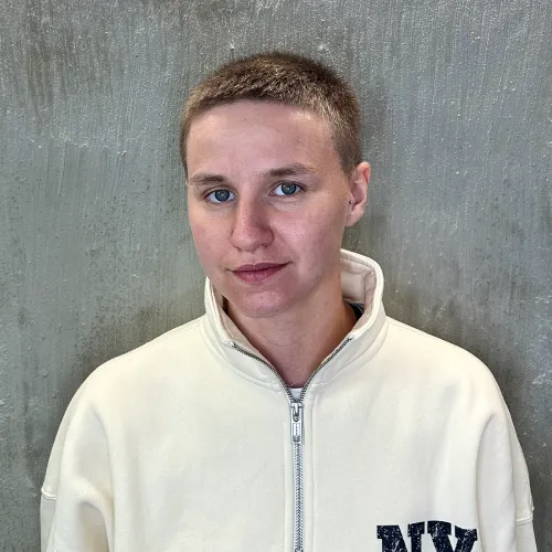 אסתר ספרית גברים בחיפה